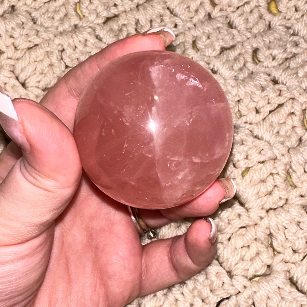 Star Rose Quartz - High Quality Rose Quartz Sphere with Asterism - Deep Coloring